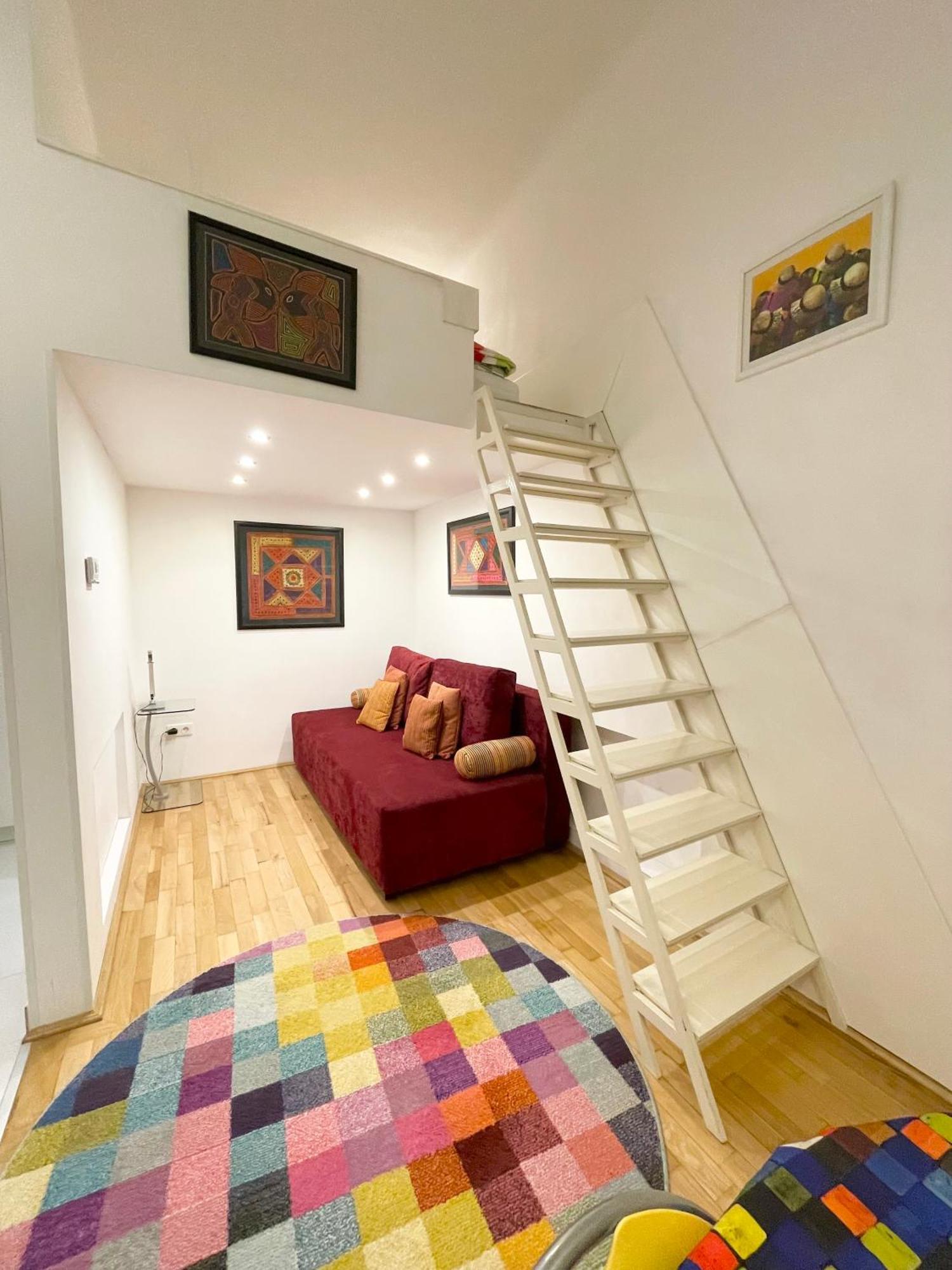 Rainbow Pearl Apartment At St Stephen' S Basilica Budapest Eksteriør billede