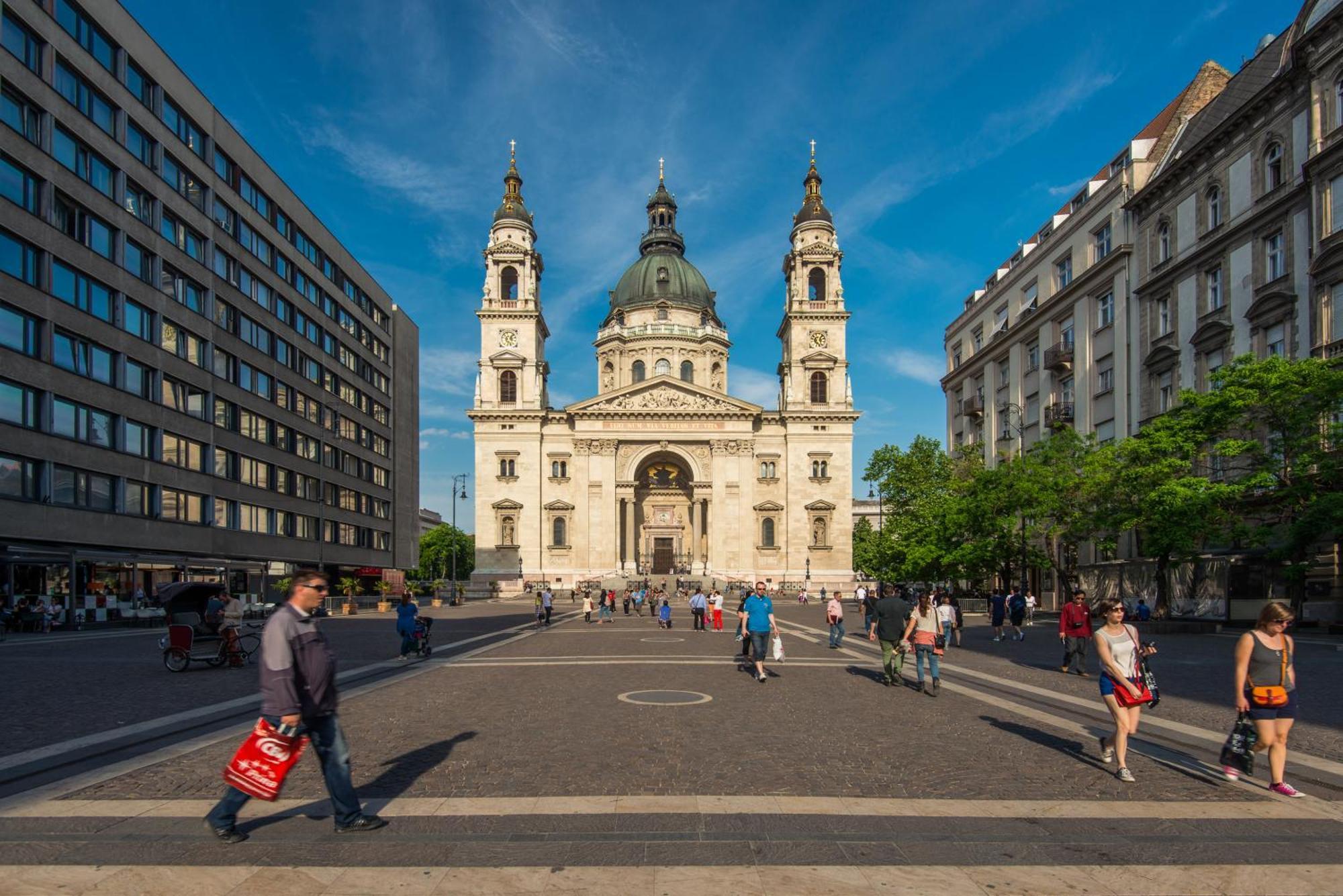 Rainbow Pearl Apartment At St Stephen' S Basilica Budapest Eksteriør billede